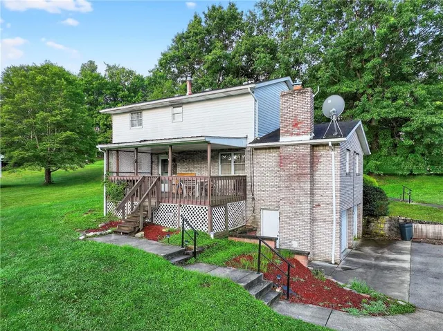$190,000 | 135 Willow Avenue, Brownsville, PA 15417