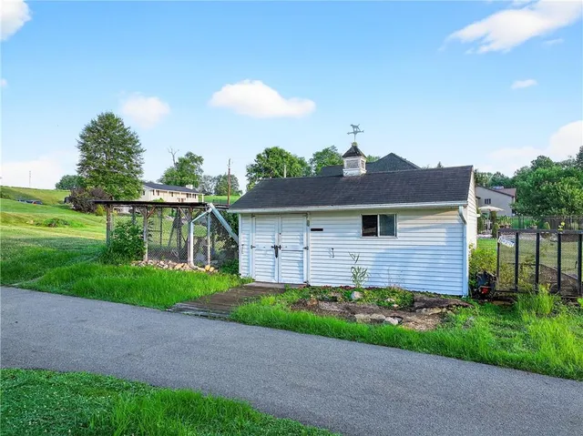 $190,000 | 135 Willow Avenue, Brownsville, PA 15417