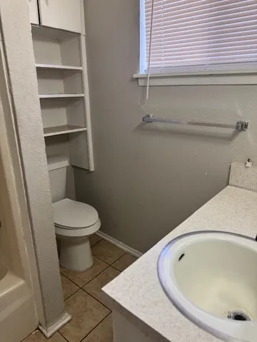 $725 | 1802 West Avenue H, Unit A, Temple, TX 76504