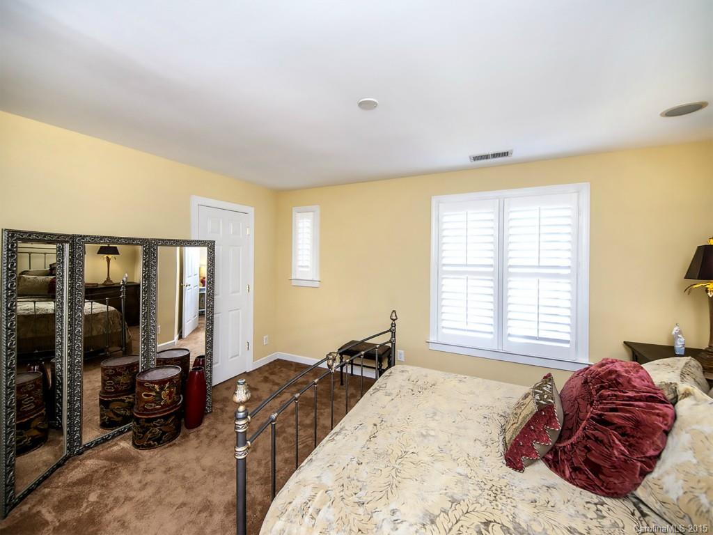 3446 Stettler View Road, Unit 236 Charlotte, NC 28210 - Photo 14 of 23 Gallery Image 14