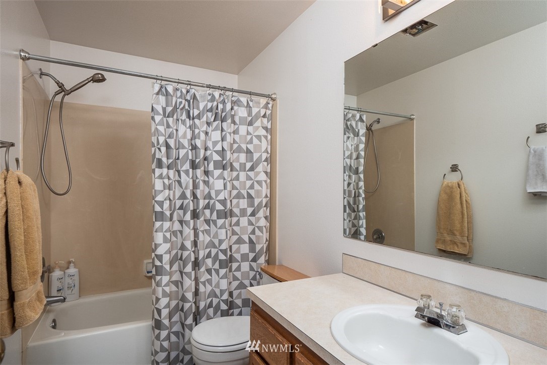 1429 220th Place Southwest Bothell, WA 98021 - Photo 18 of 23