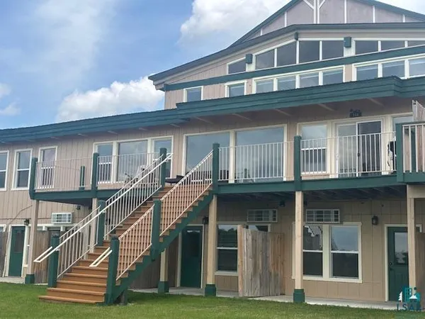 $179,900 | 400 Quadna Mountain Rd Hill, Unit 113, Hill City, MN 55748