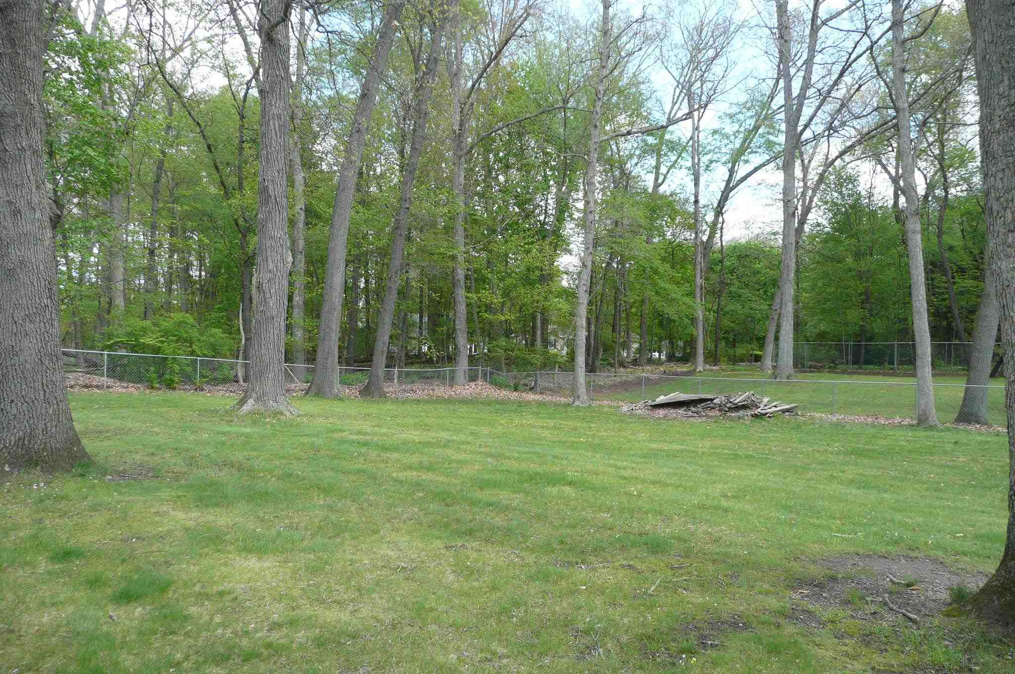 20487 Brick Road South Bend, IN 46637 - Photo 27 of 28 Gallery Image 27