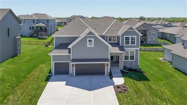 $624,950 | 2717 West Park Street, Olathe, KS 66061