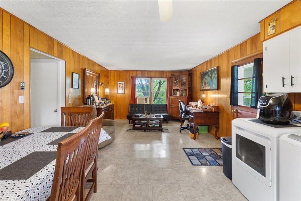 790 North Main Street Rural Retreat, VA 24368 - Photo 22 of 38 Gallery Image 22