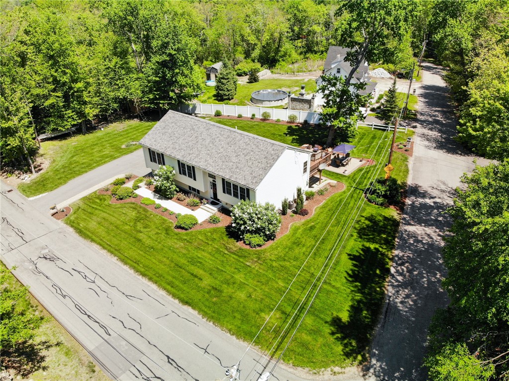 156 Mendon Road North Smithfield, RI 02896 - Photo 16 of 42