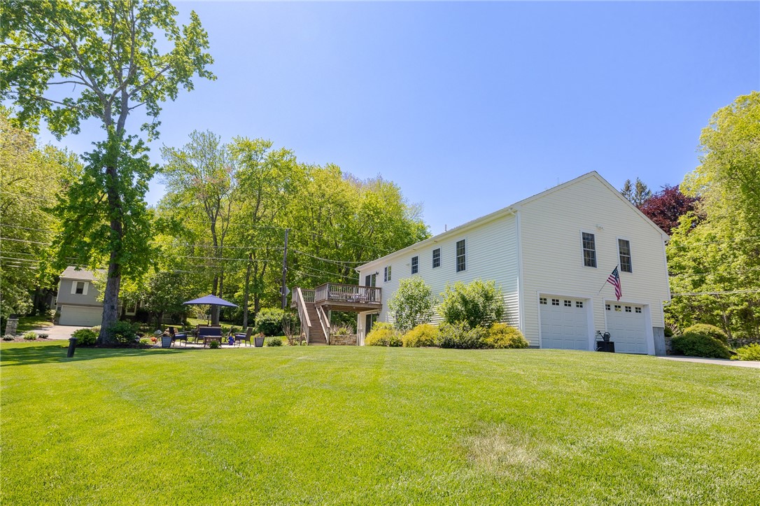 156 Mendon Road North Smithfield, RI 02896 - Photo 9 of 42