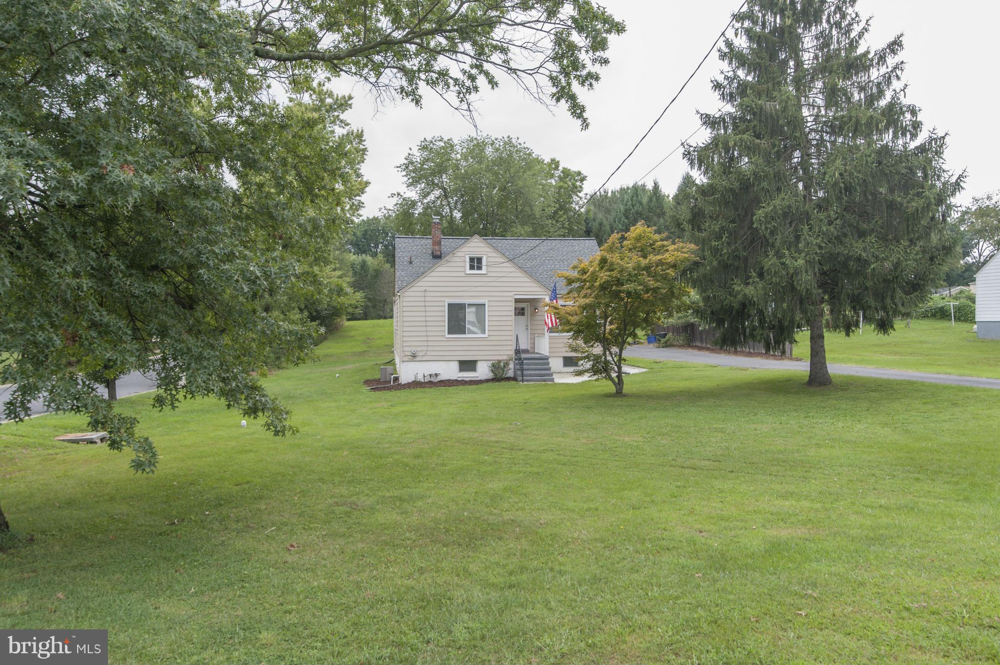 4411 Silver Spring Road Perry Hall, MD 21236 - Photo 25 of 29 Exterior (Front)