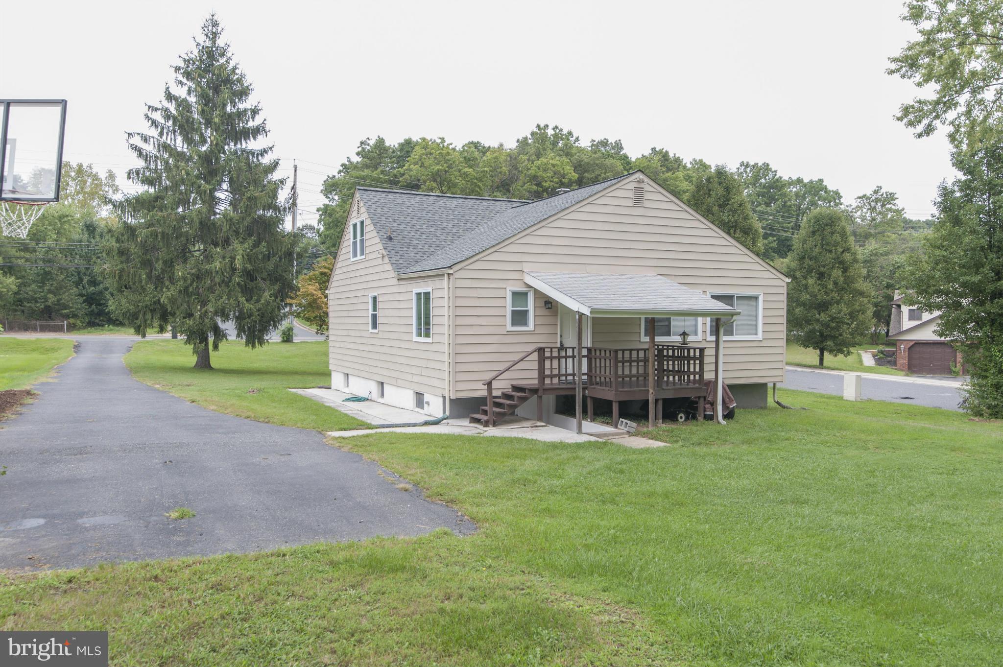 4411 Silver Spring Road Perry Hall, MD 21236 - Photo 29 of 29 Exterior (Rear)