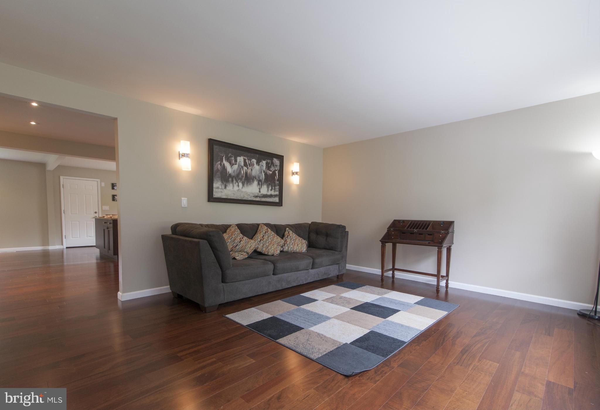 4411 Silver Spring Road Perry Hall, MD 21236 - Photo 4 of 29 Living Room