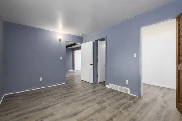 $1,300 | 19435 McCormick Street, Detroit, MI 48224