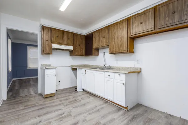 $1,300 | 19435 McCormick Street, Detroit, MI 48224