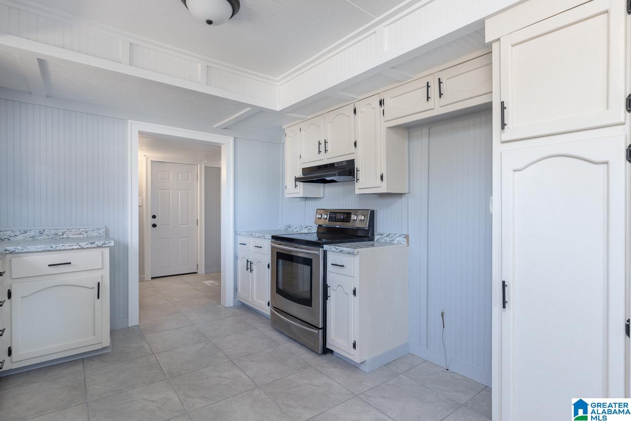 5051 Eubanks Road Bessemer, AL 35022 - Photo 10 of 32
