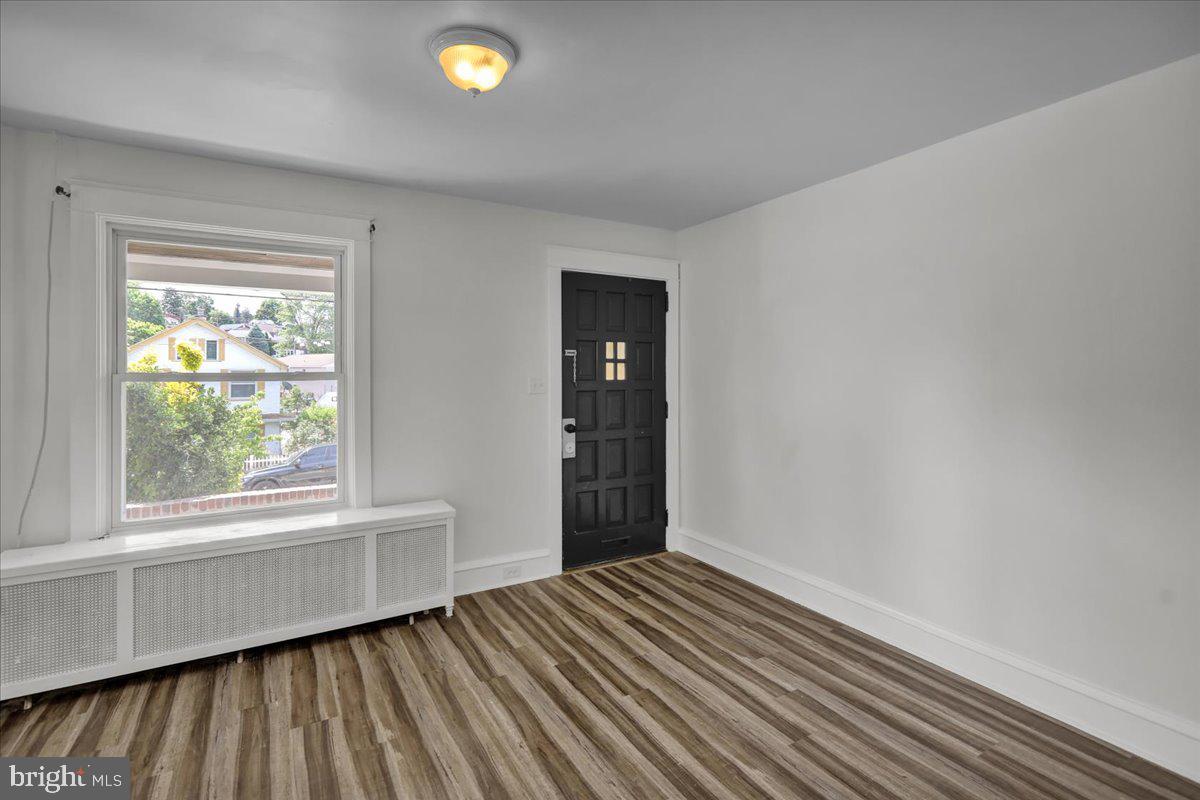 937 Fern Avenue Reading, PA 19607 - Photo 5 of 38 Gallery Image 5