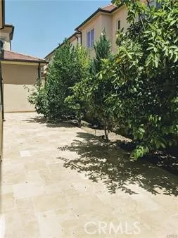 $6,000 | 62 Acorn, Irvine, CA 92620