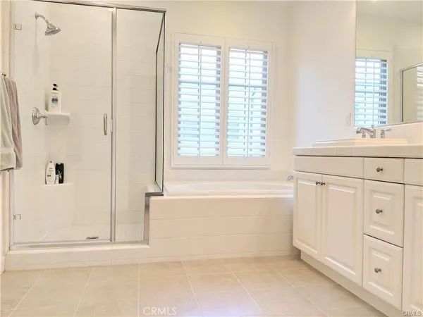 $6,000 | 62 Acorn, Irvine, CA 92620