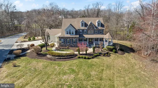 $1,100,000 | 5 Cross Point Drive, Owings, MD 20736