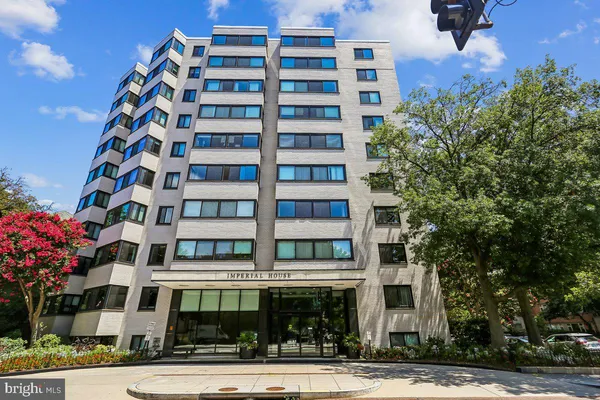 $329,900 | 1601 18th Street Northwest, Unit 301, Washington, DC 20009