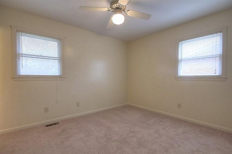 1827 Raleigh Road Lexington, KY 40505 - Photo 14 of 23 Photo 14