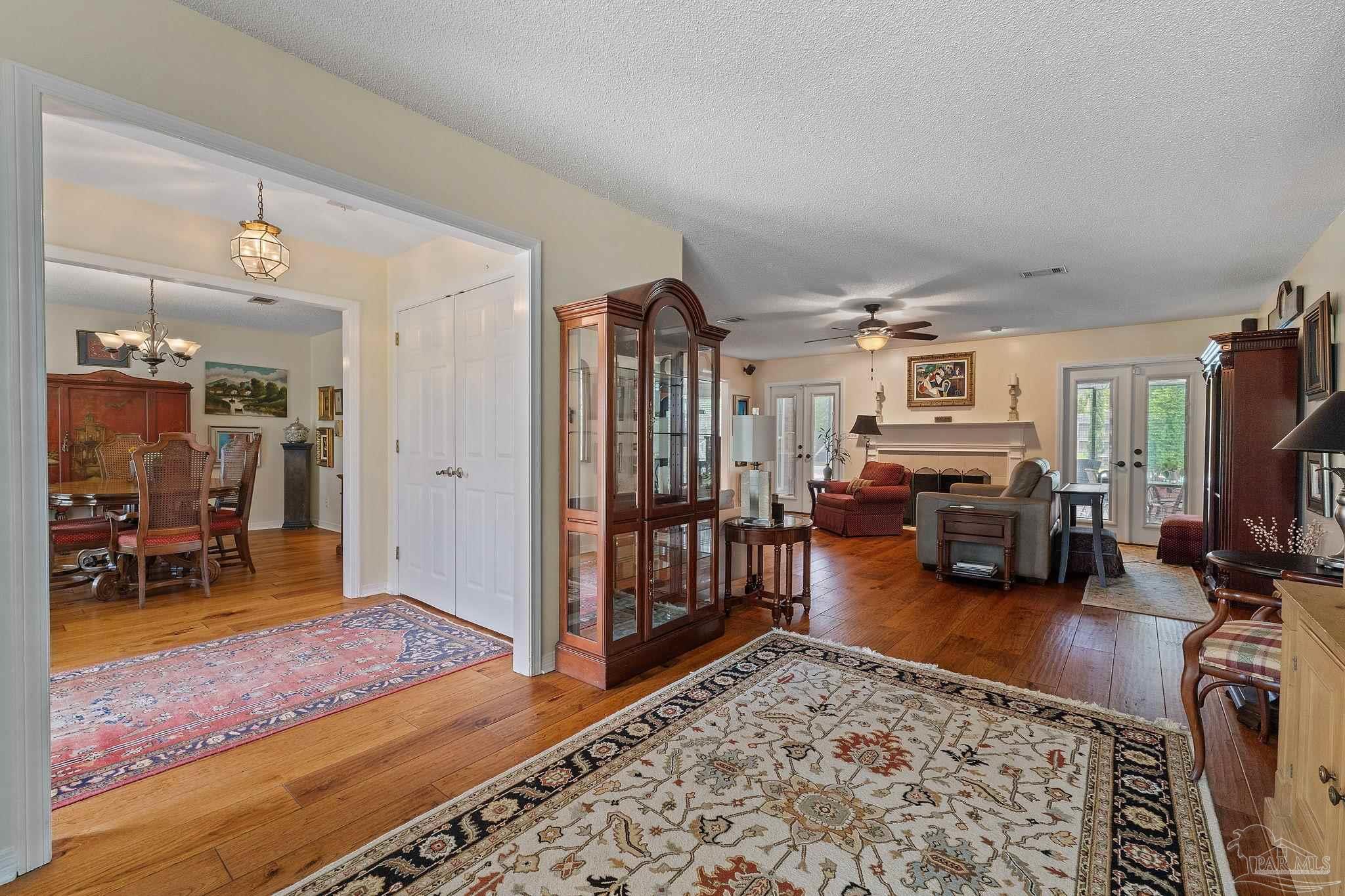 860 Copper Ridge Drive Cantonment, FL 32533 - Photo 9 of 34 Gallery Image 9