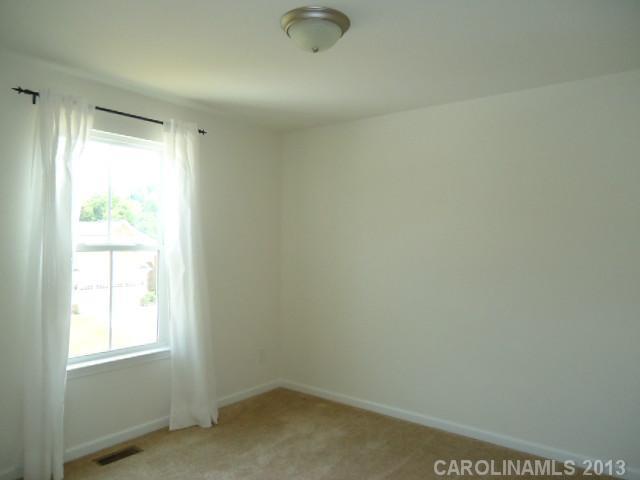 3011 Rhododendron Place Clover, SC 29710 - Photo 10 of 13 Gallery Image 10