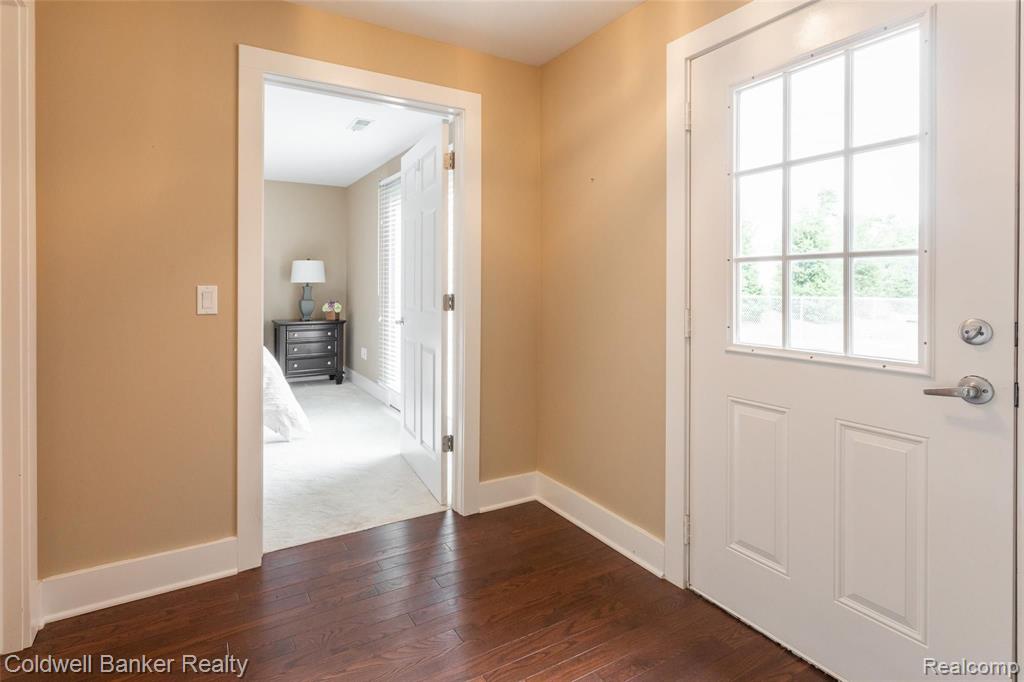 8315 Hilton Road Brighton, MI 48114 - Photo 25 of 43