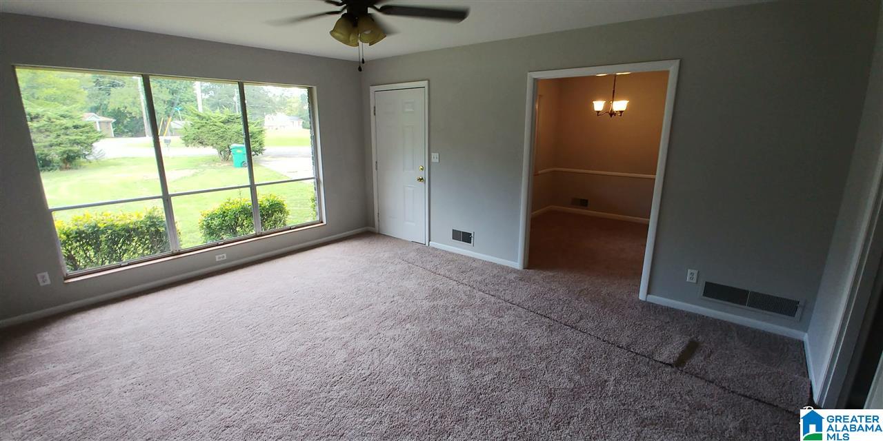 939 4th Way Pleasant Grove, AL 35127 - Photo 5 of 15