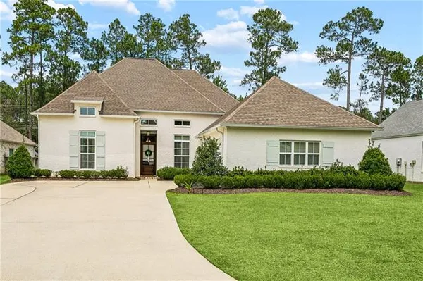 $650,000 | 232 Chateau Papillon, Mandeville, LA 70471