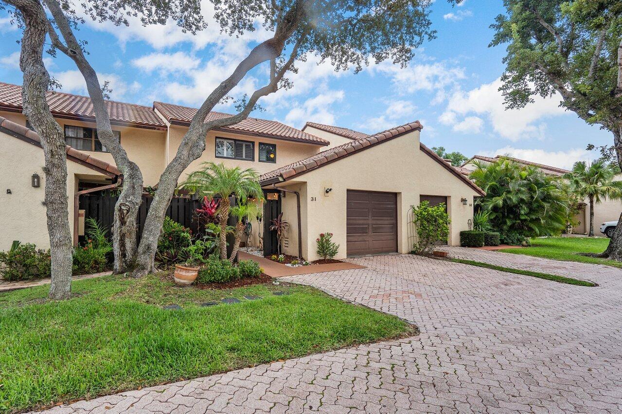 6850 Northwest 2nd Avenue, Unit 31 Boca Raton, FL 33487 - Photo 3 of 33 A Rated Schools/ Desirable East Boca