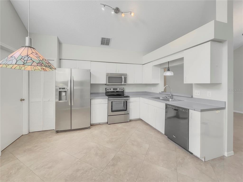 4263 Rocky Ridge Place Sanford, FL 32773 - Photo 2 of 21