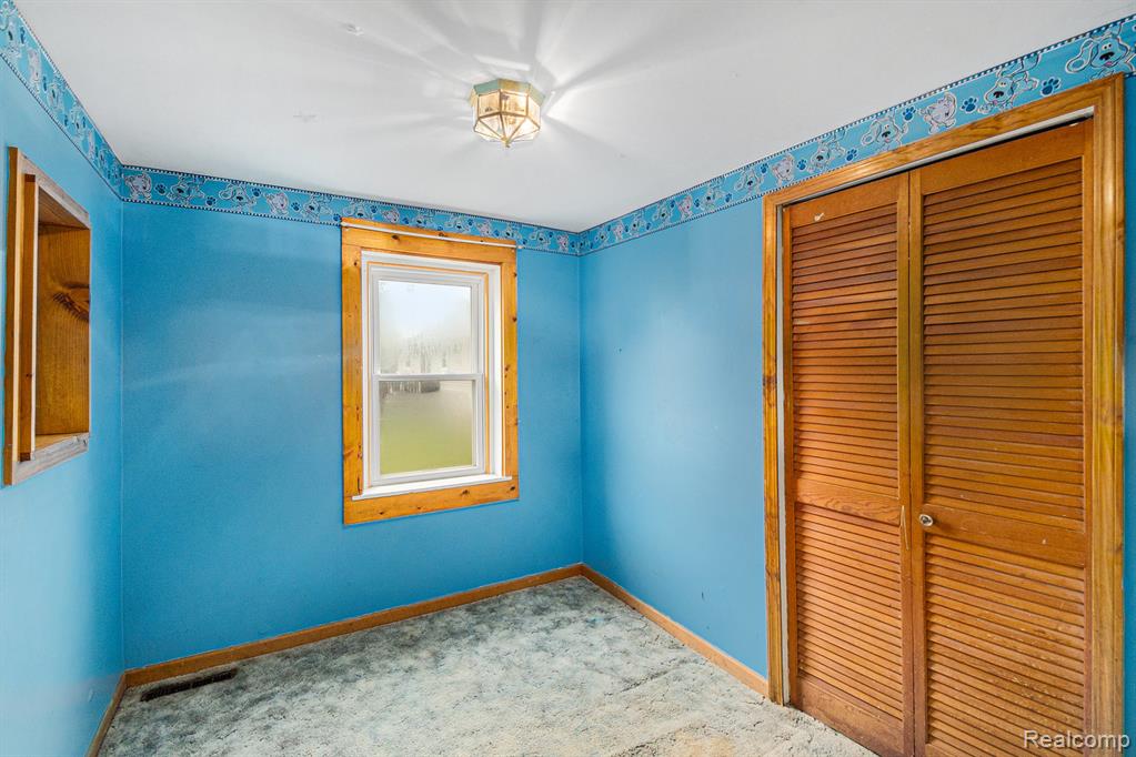 1106 South Vassar Road Burton, MI 48509 - Photo 13 of 15 Gallery Image 13