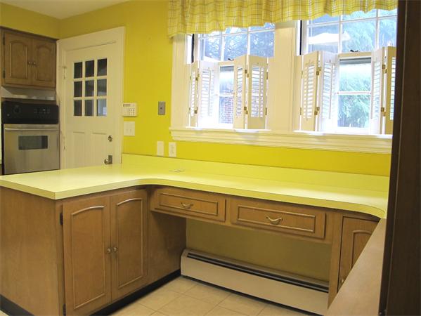24 Rittenhouse Road Worcester, MA 01602 - Photo 15 of 25 Gallery Image 15