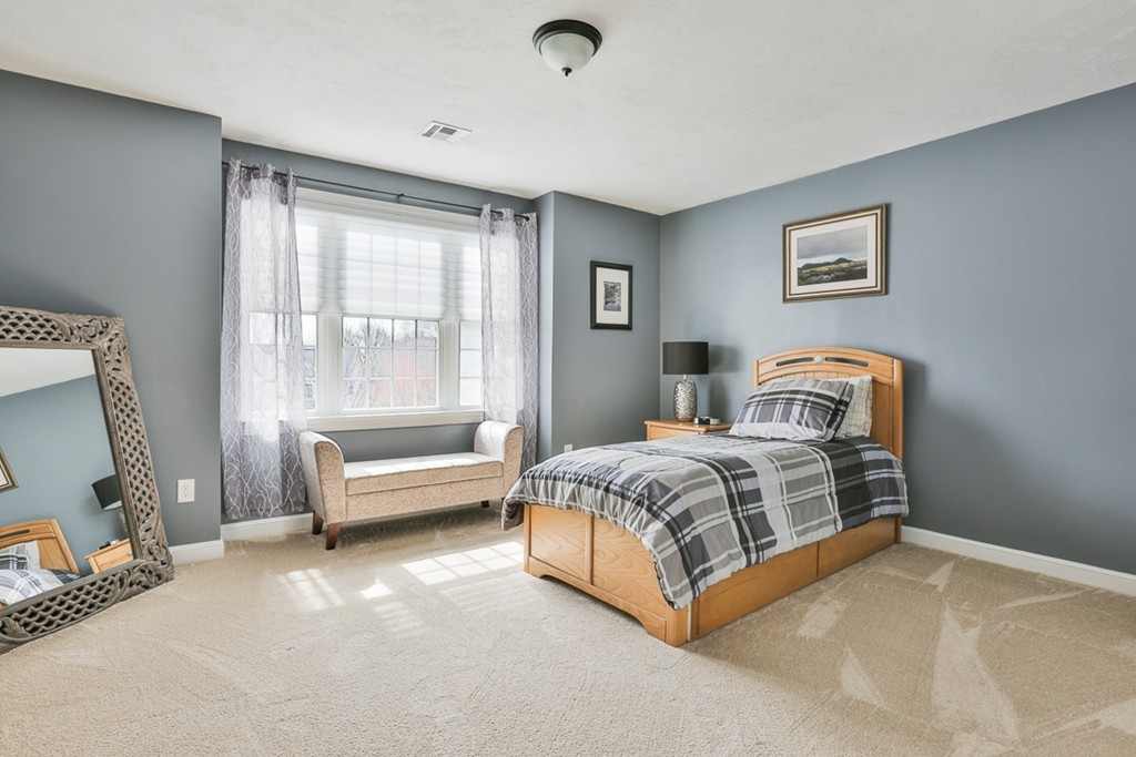 11 Bowker Road Hopkinton, MA 01748 - Photo 21 of 30 Gallery Image 21