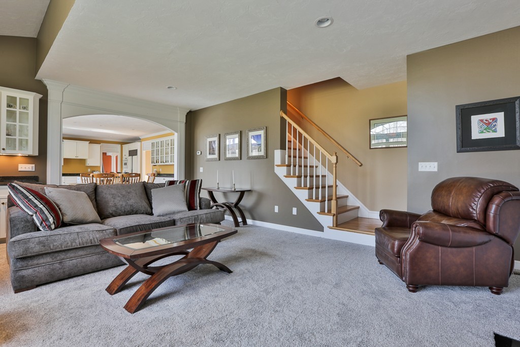 11 Bowker Road Hopkinton, MA 01748 - Photo 8 of 30 Gallery Image 8