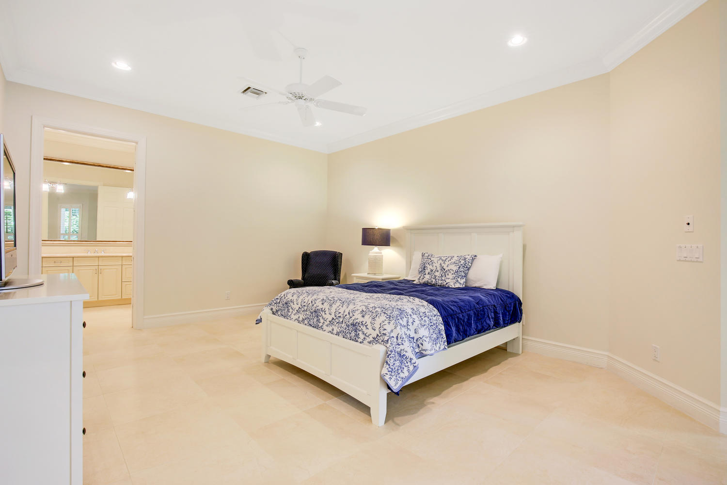 1900 Northwest 25th Street Boca Raton, FL 33431 - Photo 27 of 29 Guest house bedroom
