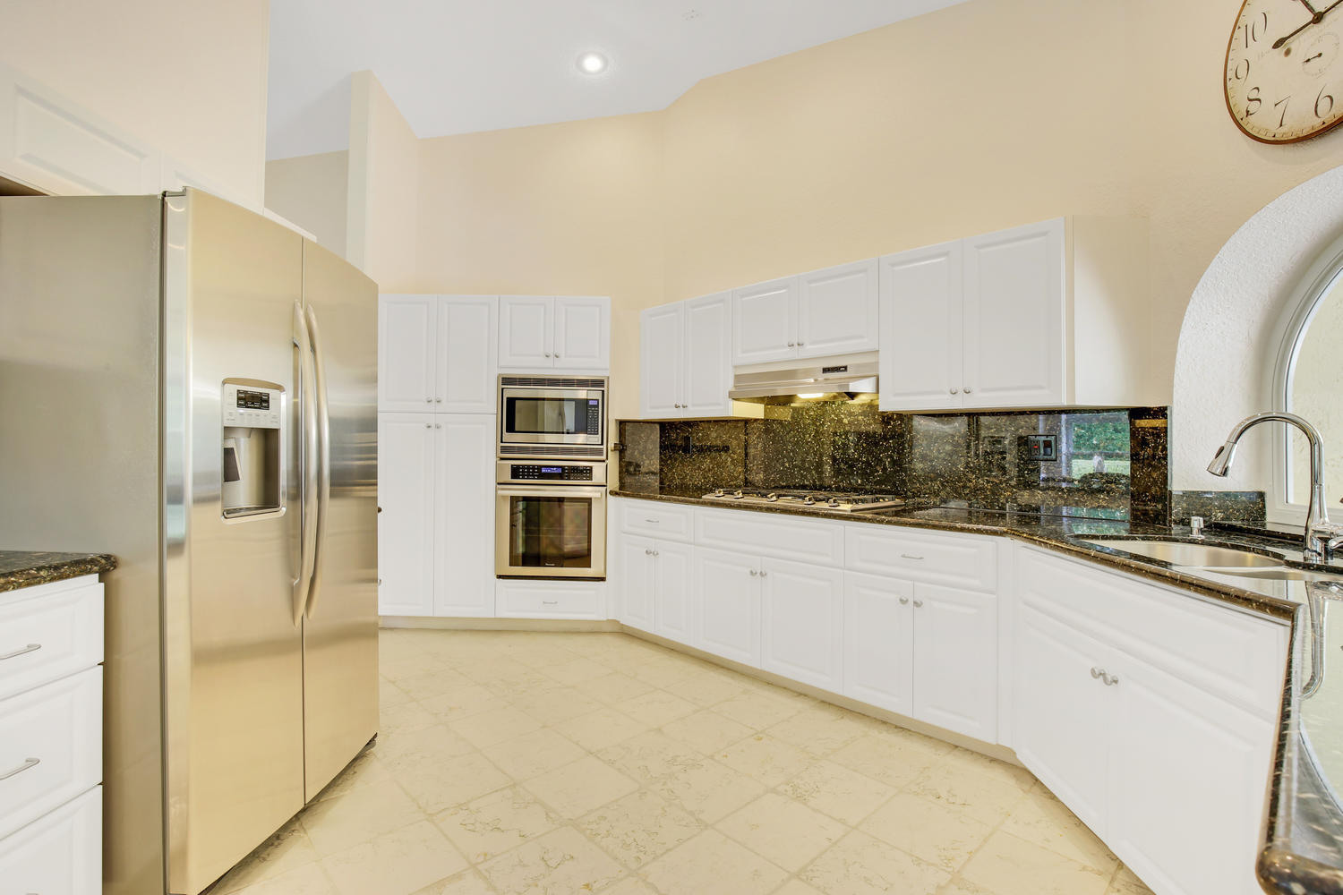 1900 Northwest 25th Street Boca Raton, FL 33431 - Photo 6 of 29 Kitchen