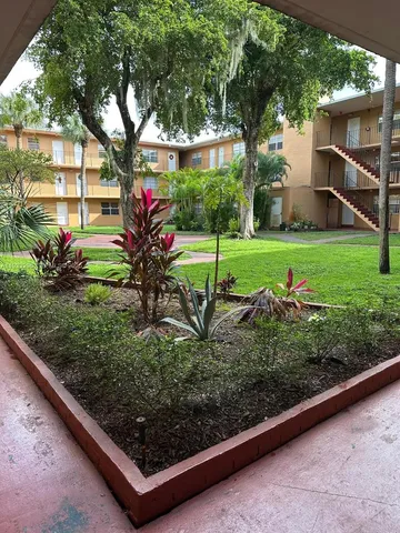 $1,875 | 1330 West 54th Street, Unit 108C, Hialeah, FL 33012