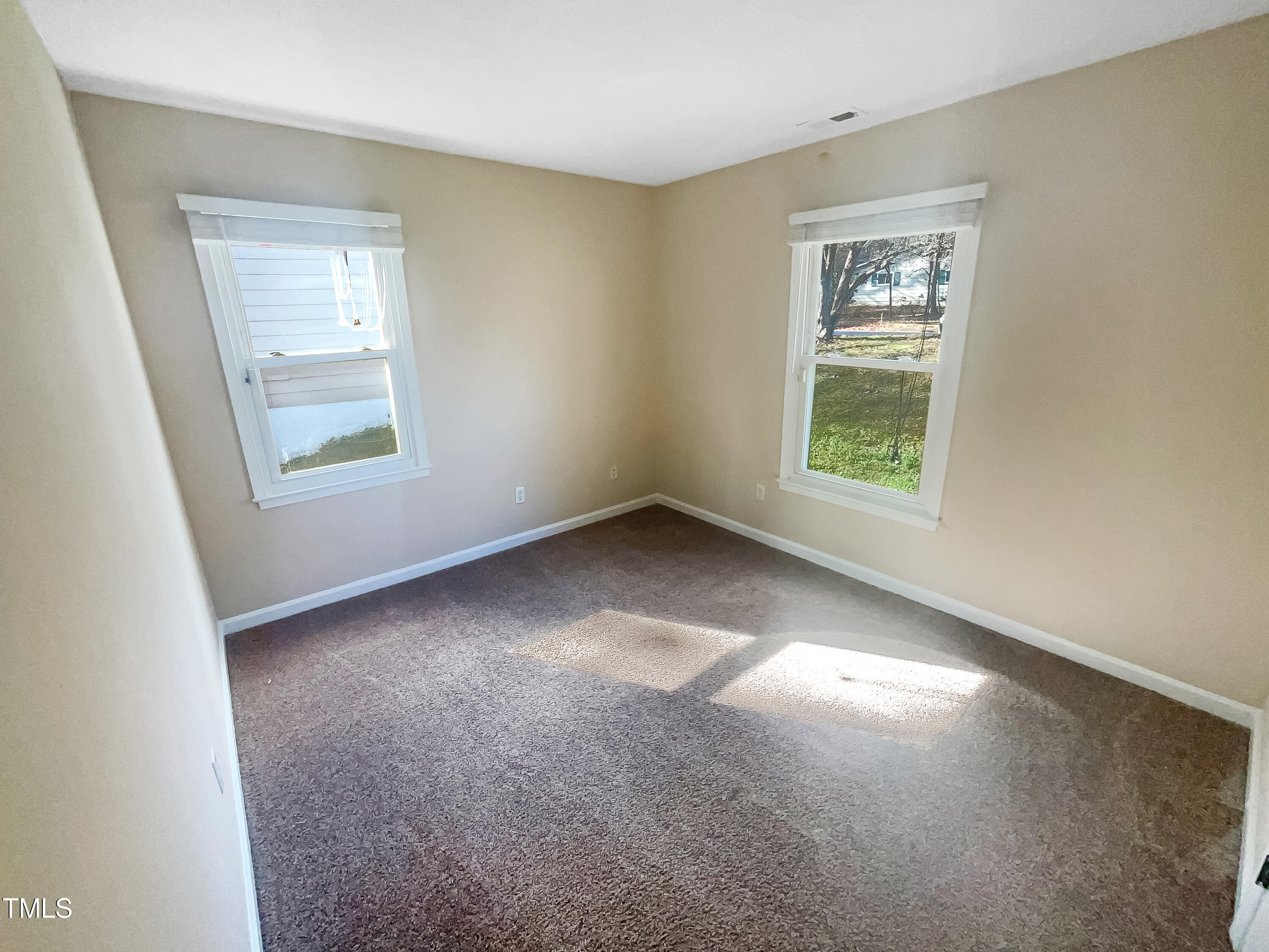 7553 Stuart Drive Raleigh, NC 27615 - Photo 5 of 20 photo_05