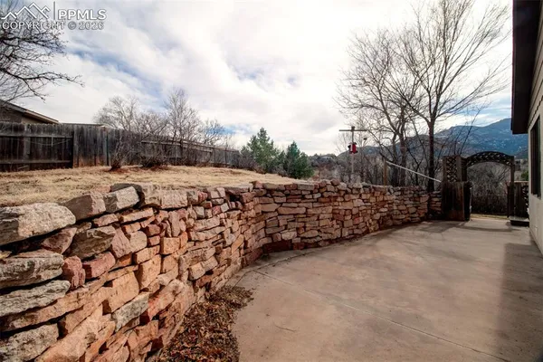 $690,000 | 114 Via Linda Vista, Manitou Springs, CO 80829