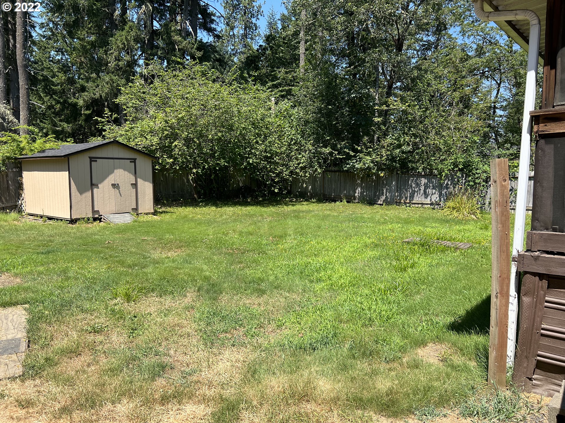 88300 Ellmaker Road Veneta, OR 97487 - Photo 3 of 13 Backyard