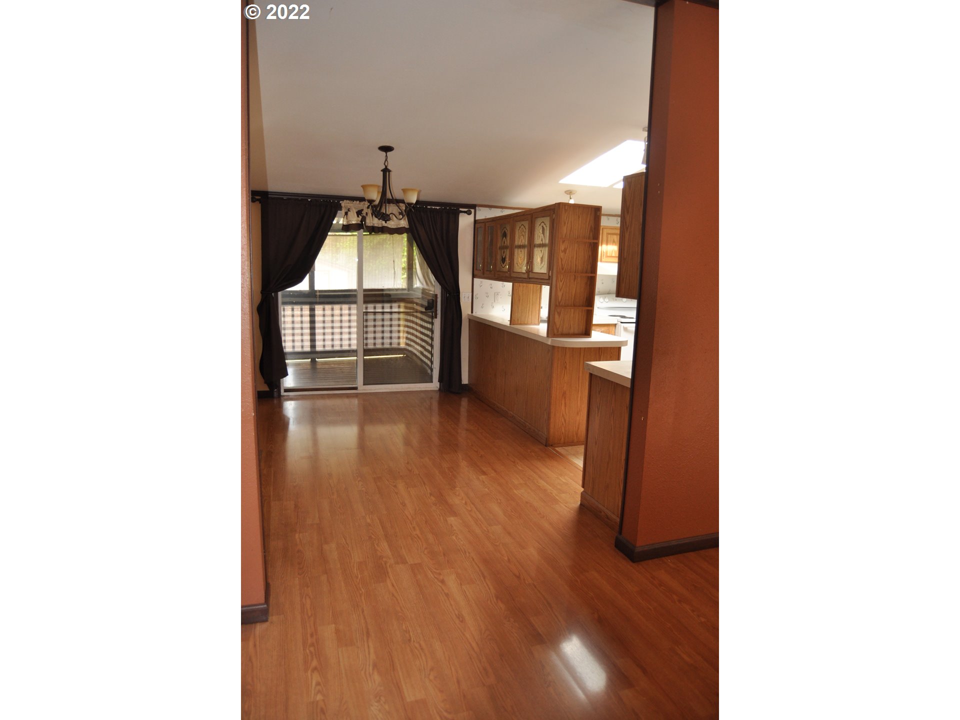 88300 Ellmaker Road Veneta, OR 97487 - Photo 7 of 13 Dining Room