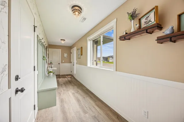 $460,000 | 7880 Gunner Drive, Clear Lake, MN 55319