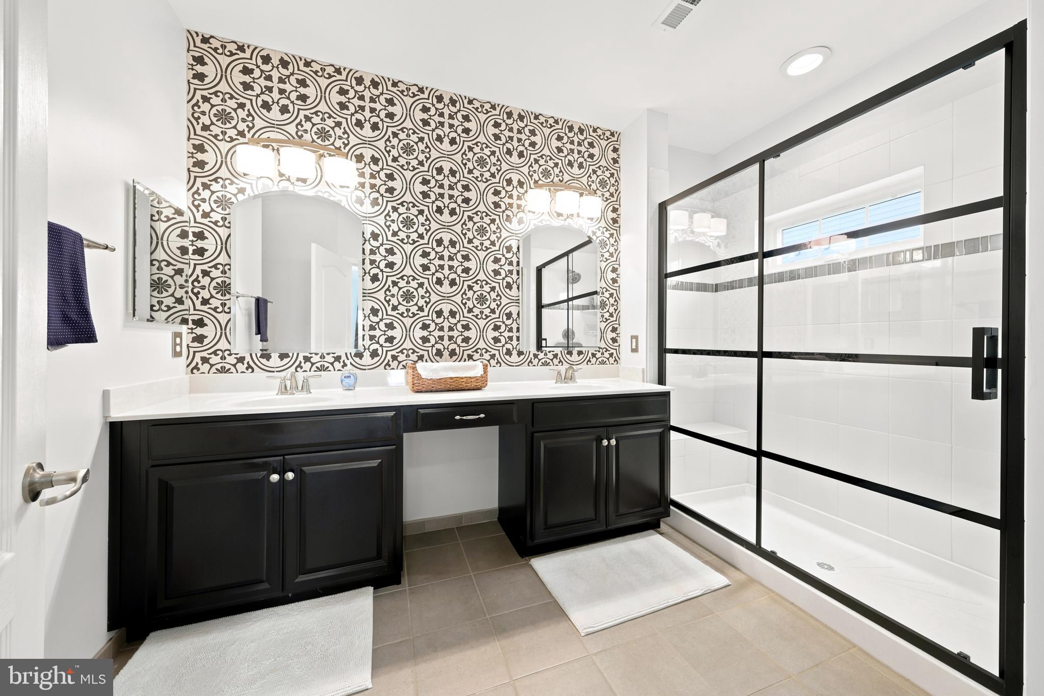 118 Field Loop Glassboro, NJ 08028 - Photo 25 of 34 Beautiful Primary Bath
