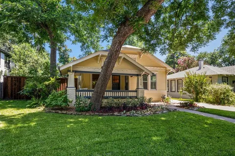 $575,000 | 5720 Tremont Street, Dallas, TX 75214