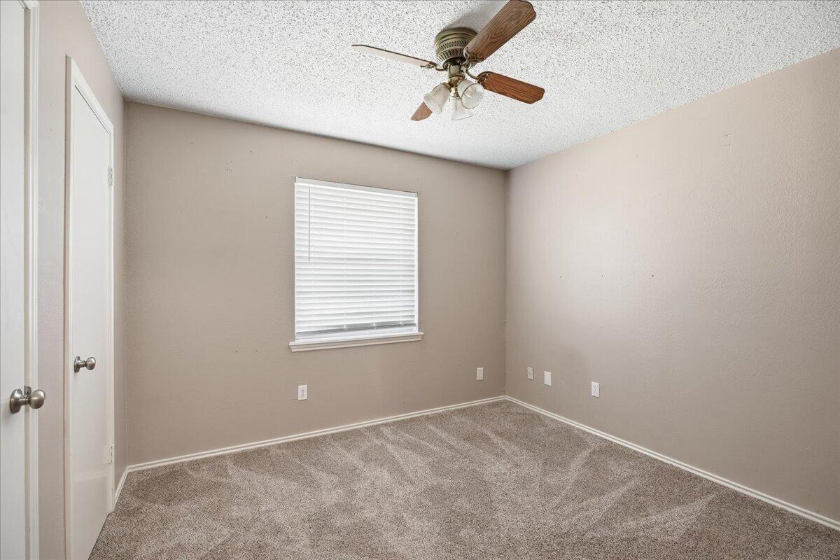 5702 2nd Street Lubbock, TX 79416 - Photo 13 of 22 19-5702_2nd_st_019