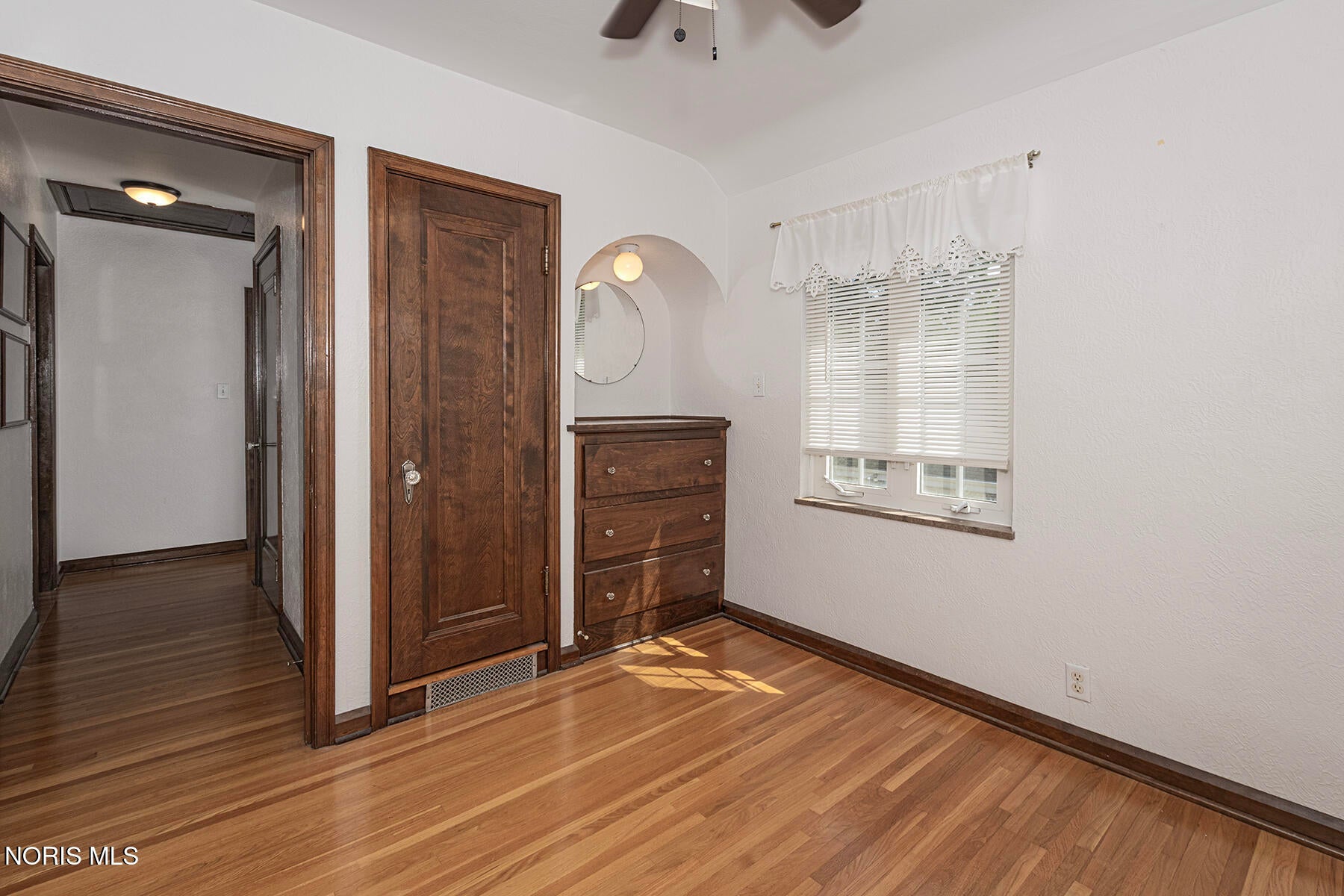 2232 Goddard Road Toledo, OH 43606 - Photo 26 of 33 Gallery Image 26
