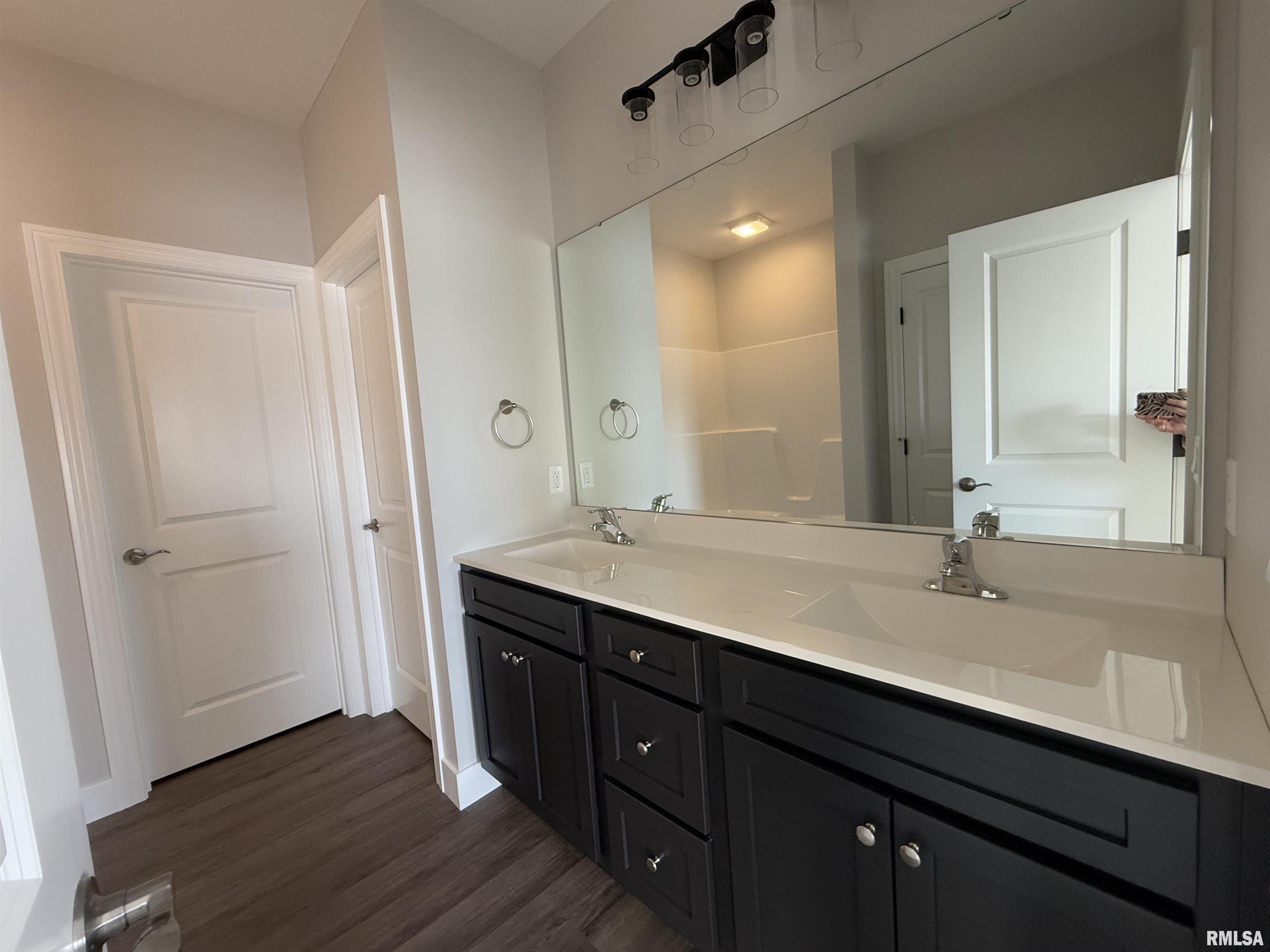 1603 Blenheim Drive Springfield, IL 62711 - Photo 14 of 21