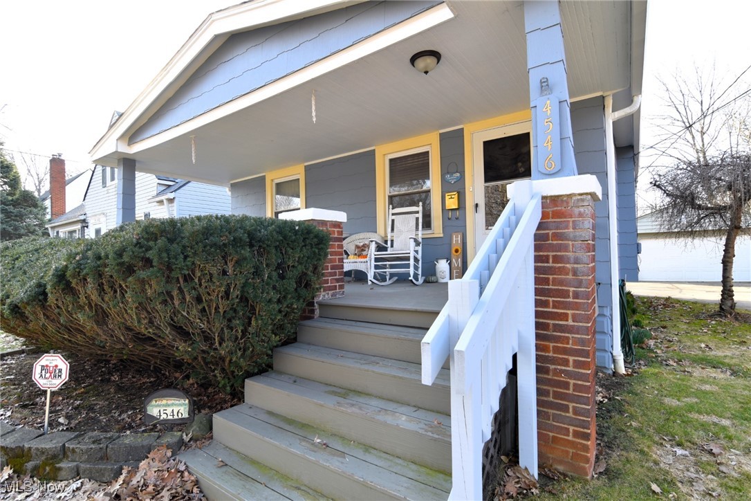 4546 East Berwald Road Cleveland, OH 44121 - Photo 4 of 34 Front Porch