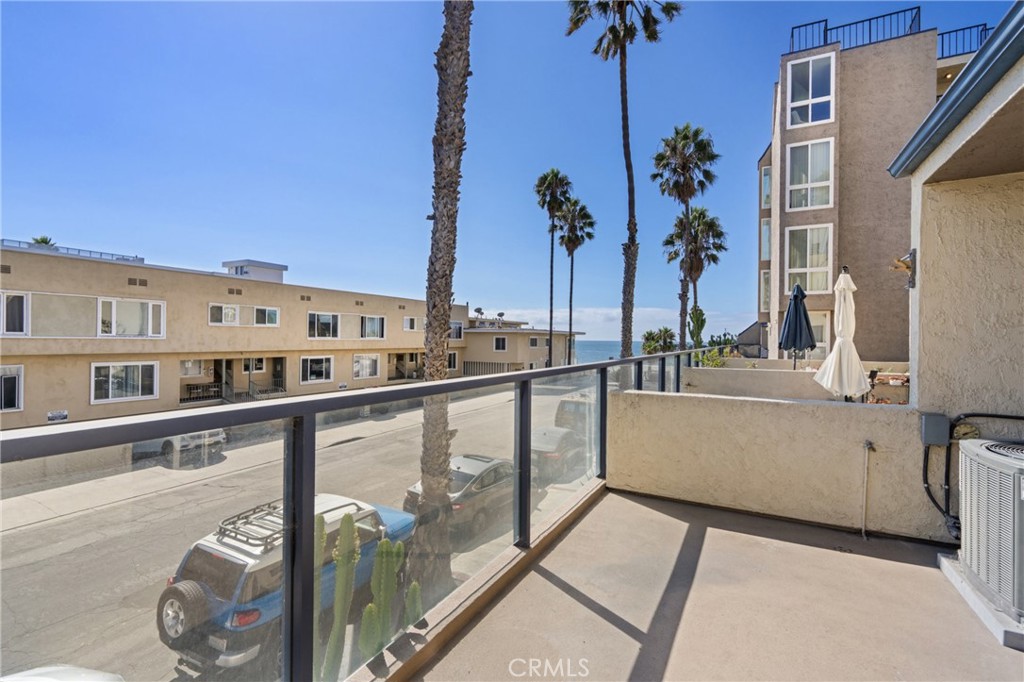 1 3rd Place, Unit 2 Long Beach, CA 90802 - Photo 11 of 40 a view of a balcony with chairs