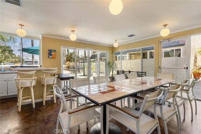 $888,000 | 1 3rd Place, Unit 2, Long Beach, CA 90802